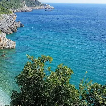 Stone House 1898 度假居 *