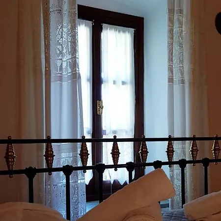 度假居 Stone House 1898 *