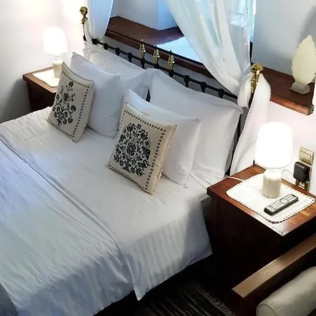 Stone House 1898 度假居 *