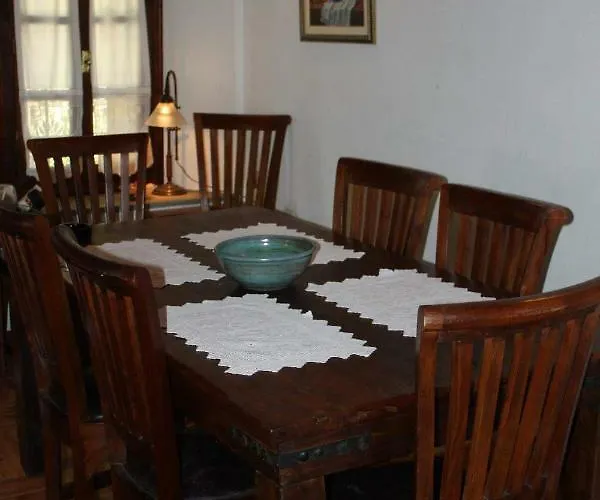 Holiday home Stone House 1898 Tsagarada